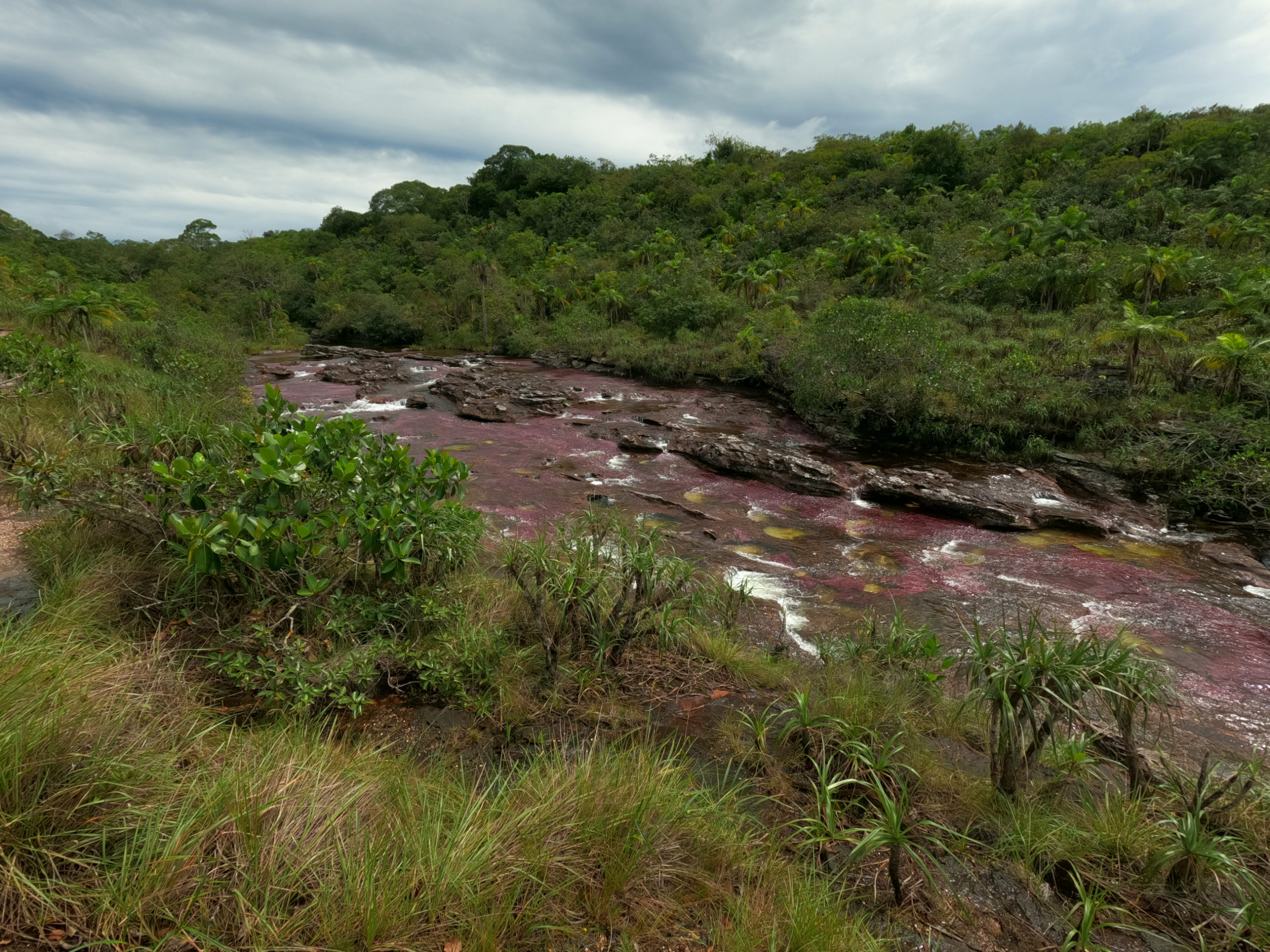 rainbow river in crystal canyon